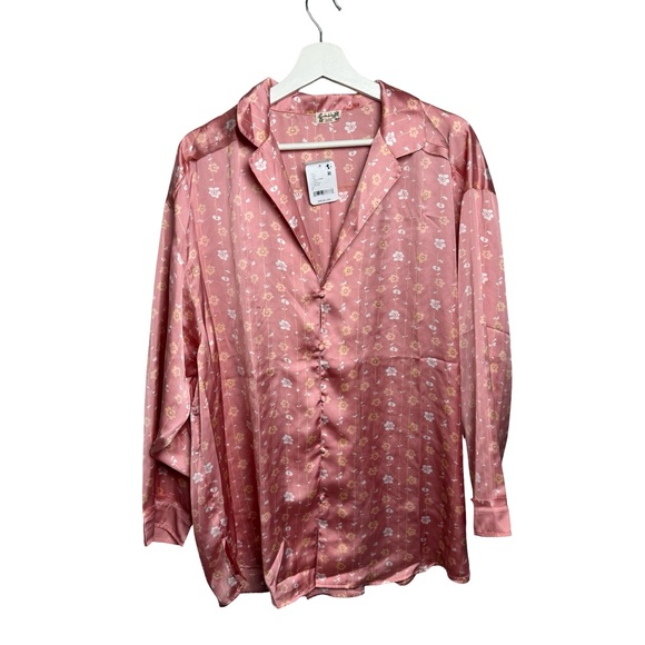 Free People Dreamy Days Pajama Set Satin Button Top Wide Leg Pant Coral SZ L NWT - Picture 3 of 16